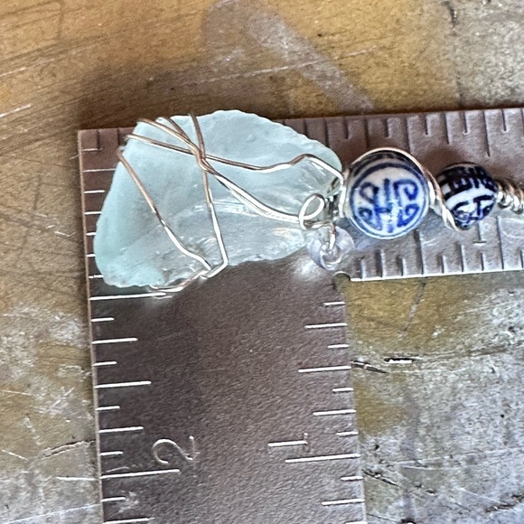 Sea Glass and ceramic bead pendant Wire Wrapped Handmade Art To Wear 4226 Y - Picture 7 of 9